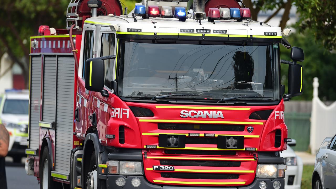 Cranbourne West house fire: Two people rushed to hospital after Aquatic ...