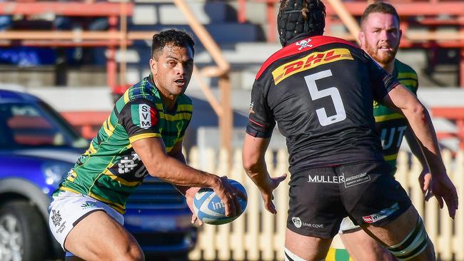 Karmichael Hunt is enjoying his time with Gordon in the Shute Shield.