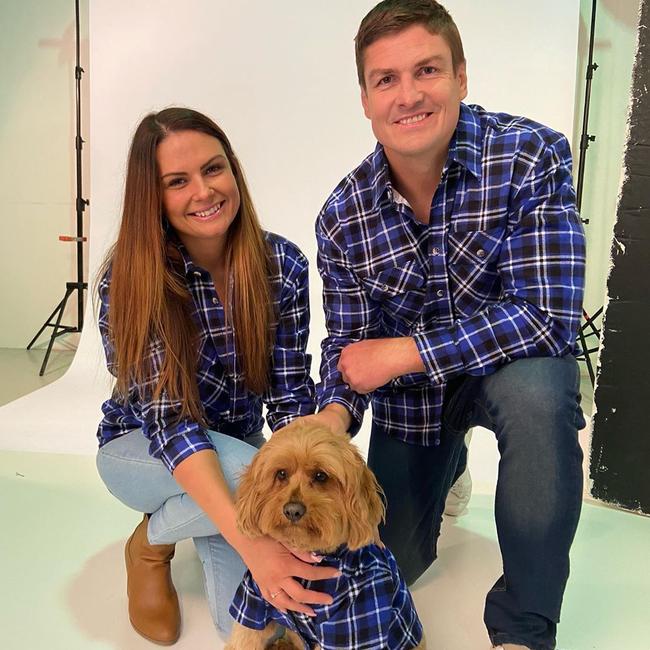 One big happy and flanno-ed family. Picture: Instagram @Lowes_Australia.