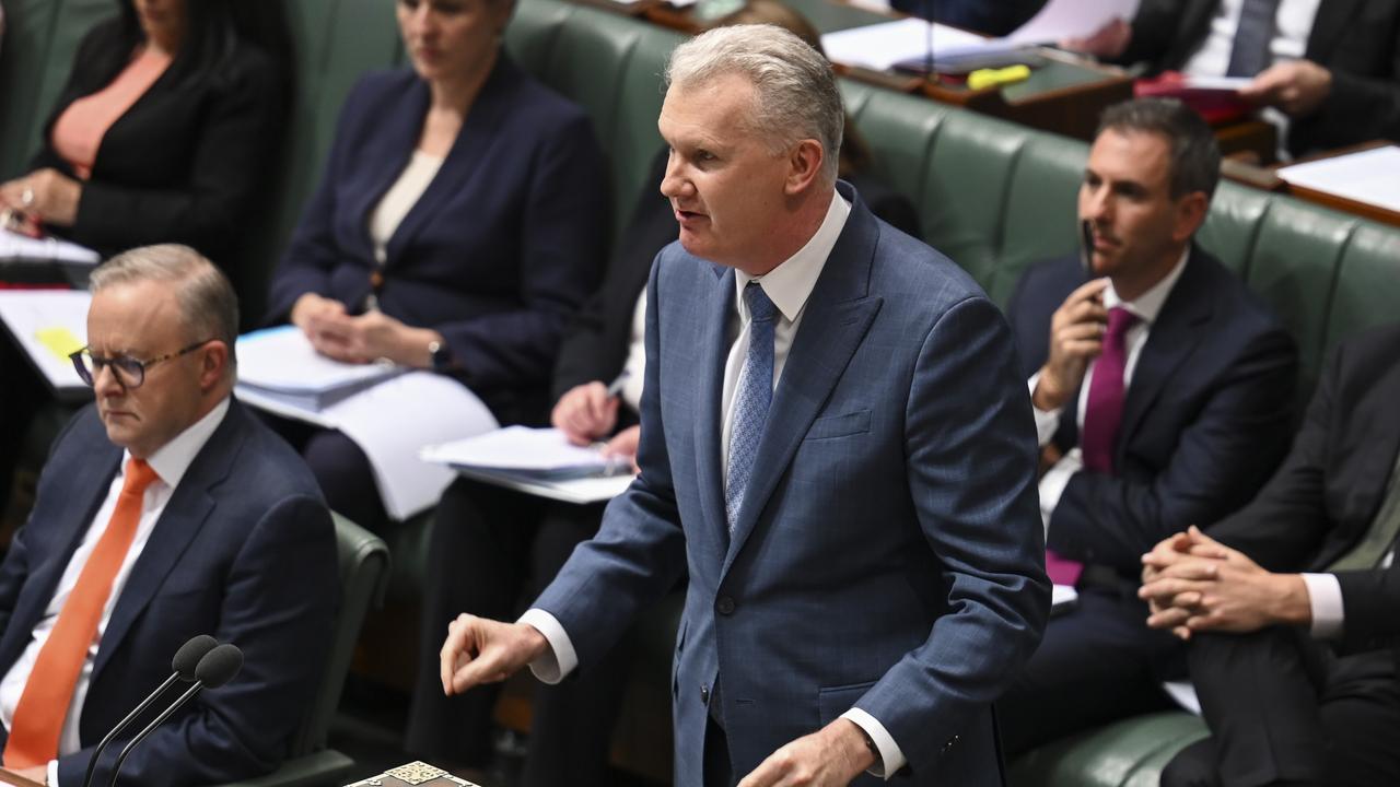 Tony Burke’s Bill contains a whopping 284 pages of legislation and 521 pages of support notes Picture: NCA NewsWire/Martin Ollman