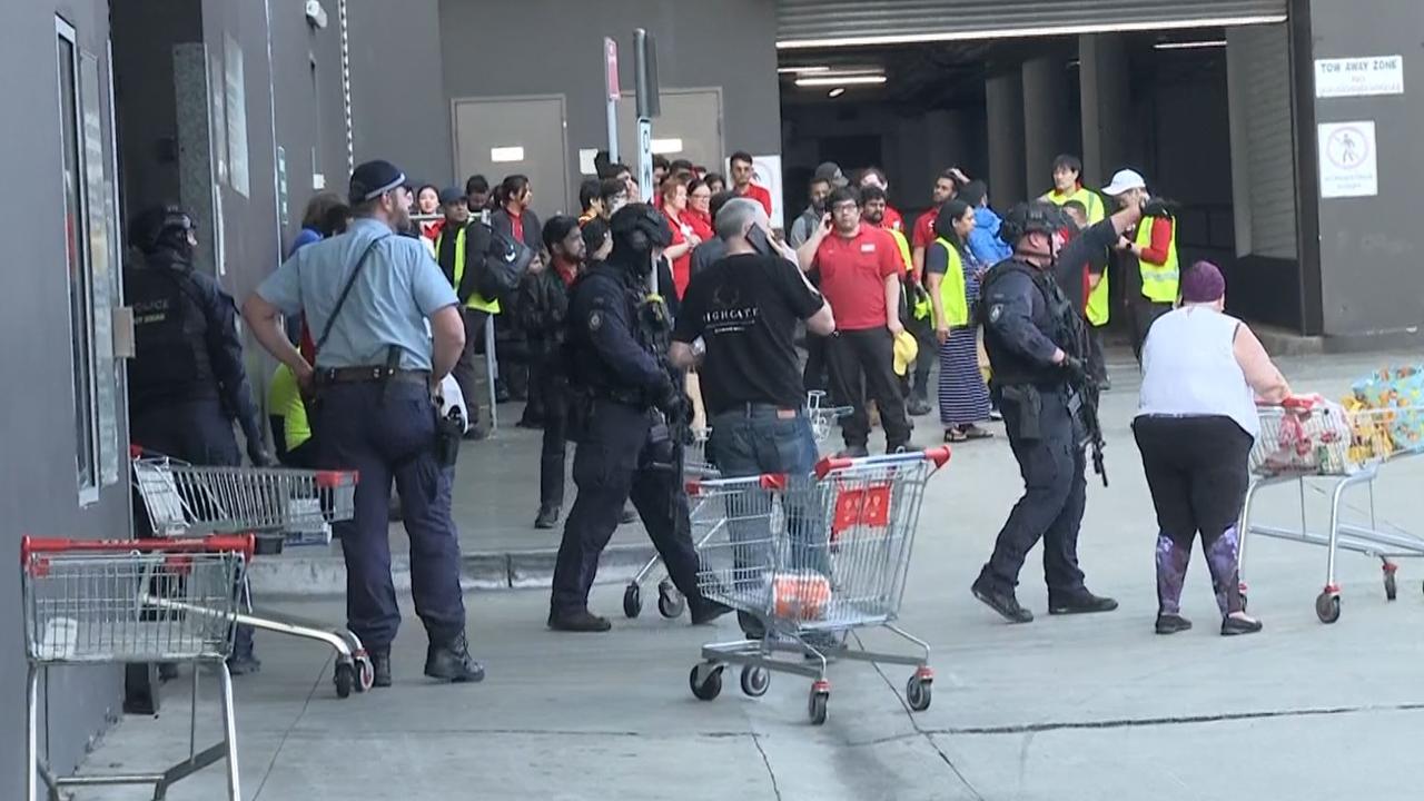 Incident at Bondi Junction Westfields. Reports of people stabbed and Police shooting an offender. MUST CREDIT TNV