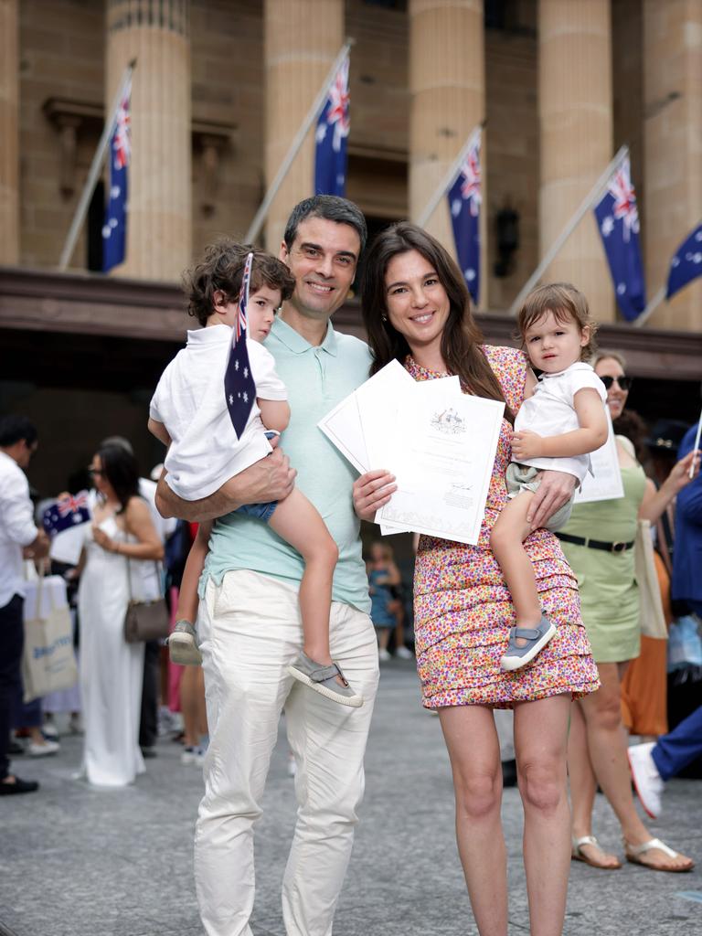 Victor Martinez with Raquel Gomez and kids Alex and Nico Martinez at Brisbane City Hall. Photo Steve Pohlner