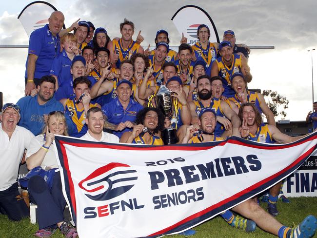 Cranbourne won the 2016 SEFNL flag.