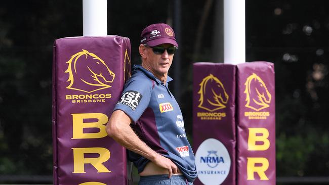 Tallis backs Wayne Bennett’s plea to cut time-wasting.