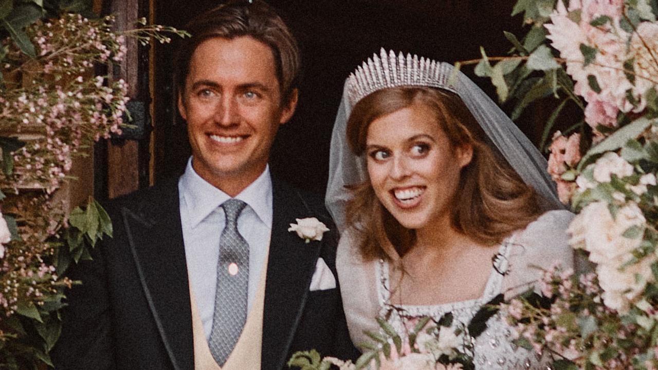 Princess Beatrice's Wedding Gown Exhibit, Fashion Flashbacks, & More – What  Kate Wore