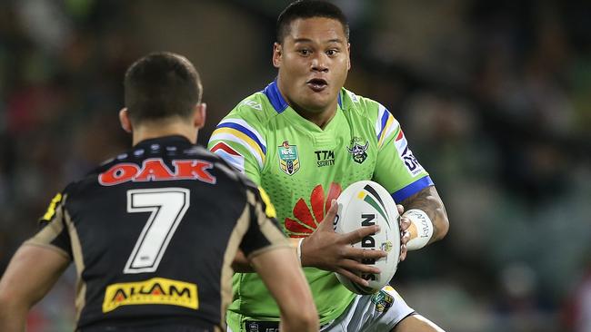 Joey Leilua looks like he needs a bit of work. Photo: Kym Smith