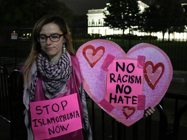 Protesters gather for a vigil outside the White House in Washington, DC. Picture: Yuri Gripas/AFP