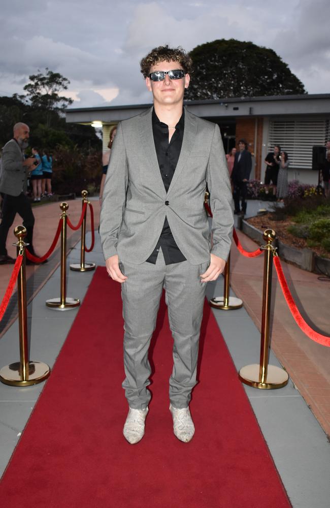 Students arrive at Noosa District State High School formal.