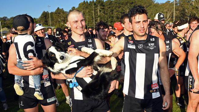 Hahndorf star Troy Parker-Boers with dog Jasper after the 2018 grand final. Picture: Tom Huntley