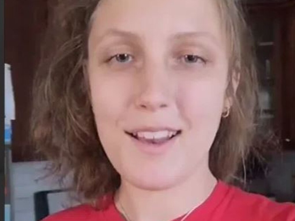 Zoe booked her New York trip at the last minute but still wasn’t expecting what she found in her $54-a-night Airbnb.