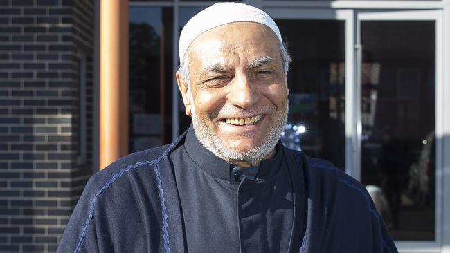 Australian Grand Mufti Dr Ibrahim Abu Mohammed released a fatwa in support of organ and tissue donation.