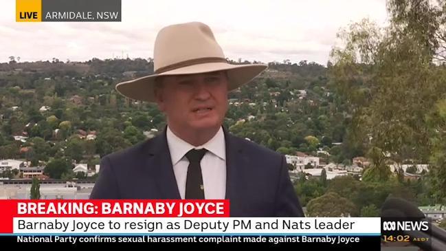 Barnaby Joyce resigns as leader of the Nationals