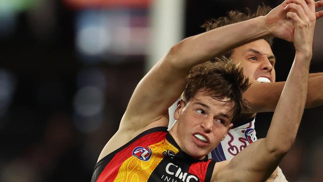 MELBOURNE, AUSTRALIA - MAY 18: Mattaes Phillipou of the Saints attempts to mark during the round 10 AFL match between Euro-Yroke (the St Kilda Saints) and Walyalup (the Fremantle Dockers) at Marvel Stadium, on May 18, 2024, in Melbourne, Australia. (Photo by Robert Cianflone/Getty Images)