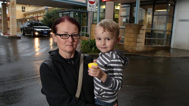 Rachele Curle has questioned the role of Camden Hospital, after the emergency department couldn’t help her four-year-old son Xavier. Picture: Robert Pozo.