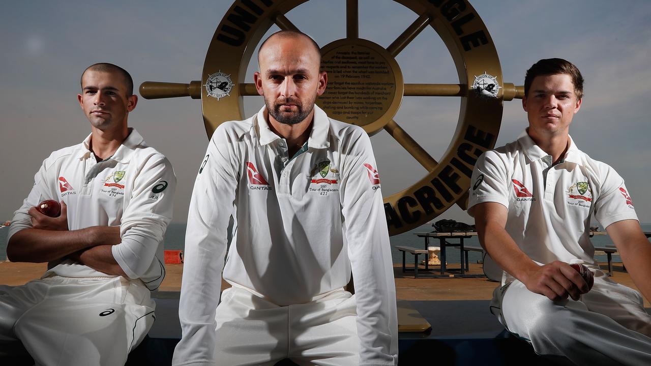 Ashton Agar and Mitchell Swepson will be aiming for a spot next to Nathan Lyon in Sydney.