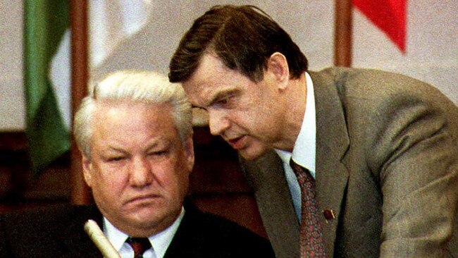 Boris Yeltsin confers with Ruslan Khasbulatov in March 1993. Picture: AFP