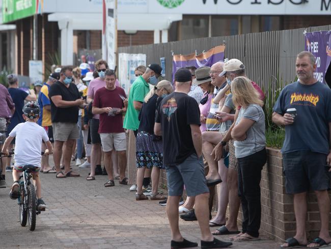 A queue, in December, 2021, for the Covid testing centre at the Royal Far West HQ at Manly where Jeremy Chatterton pretended to be a respiratory doctor. Picture: Julian Andrews