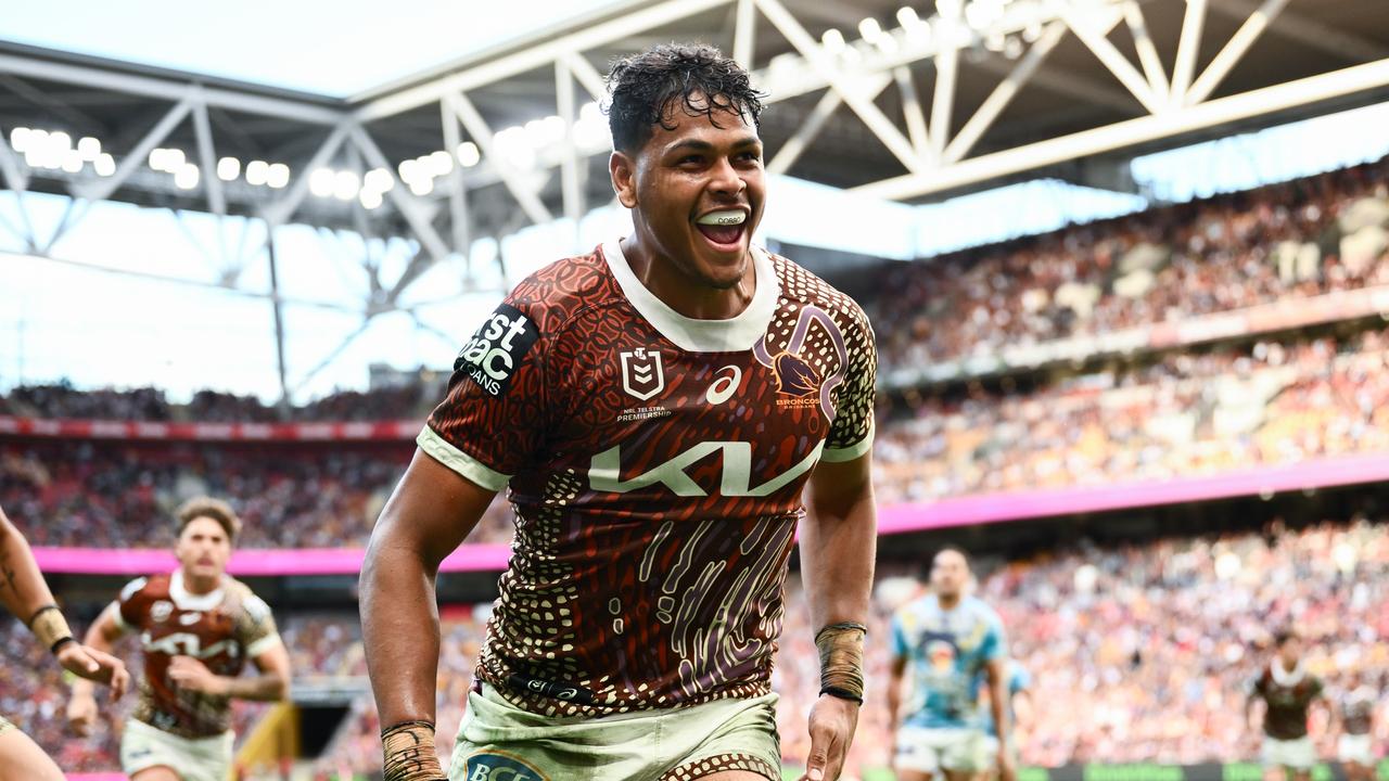 Selwyn Cobbo celebrates. Picture: NRL Photos.