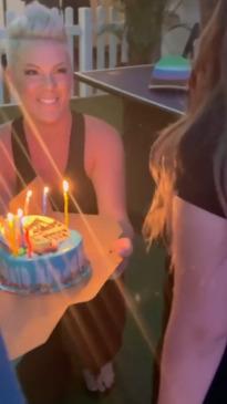 Pink makes surprise appearance at 11-year-olds birthday