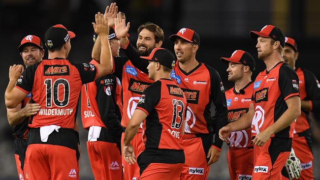 Kane Richardson celebrates with teammates after dismissing David Willey. Picture: AAP