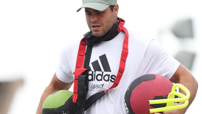 Wade Graham leaves Shark Park with exercise equipment in preparation. Photo: Brett Costello