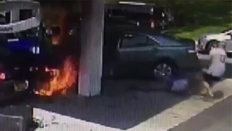 Off Duty Cop Drags Unconscious Driver From Burning Car After Crash ...