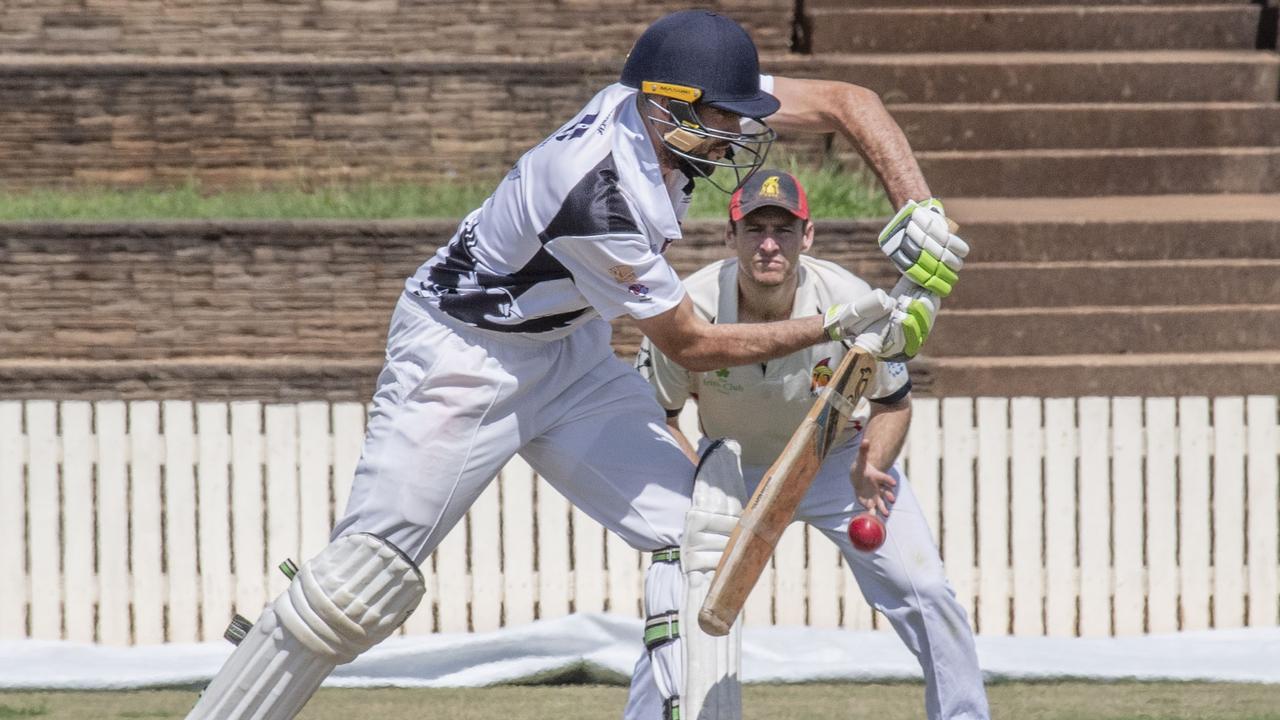 Magpies captain Rohan Drummond batting. Picture: Nev Madsen.