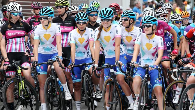 Riders in the Cadel Evans Race women’s event at the start line. Picture: Alison Wynd