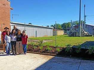 Union Street business owners beautify South Lismore Pump Station.