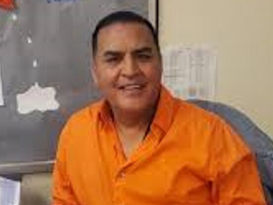 High school teacher Leo Lugo was in a coma as a result of COVID-19 until he died.