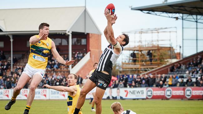 Steven Motlop starred with five goals at Port Adelaide easily accounted for the Eagles. Picture: AAP/Matt Loxton.