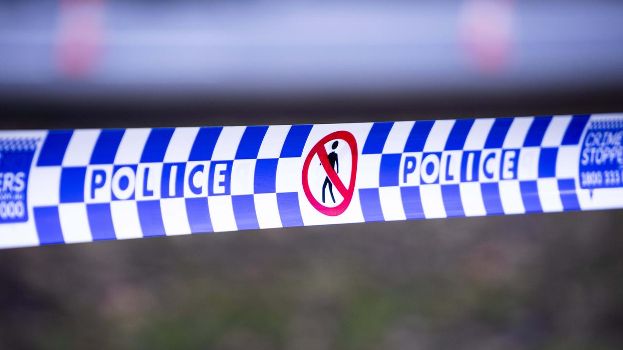 Man stabbed in leg on York St, Ballarat East | Herald Sun