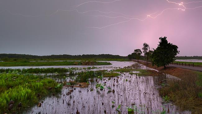 Light aircraft comes down in ‘croc infested’ Top End dam