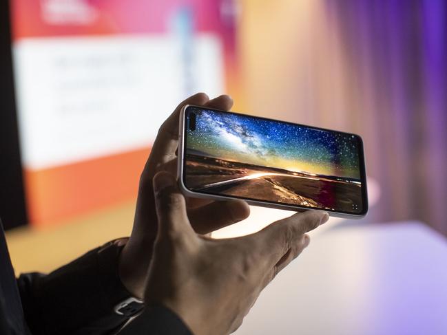 Telstra and Samsung demonstrate Australia's first 5G smartphone, the Galaxy S10 5G, and an event in Sydney.