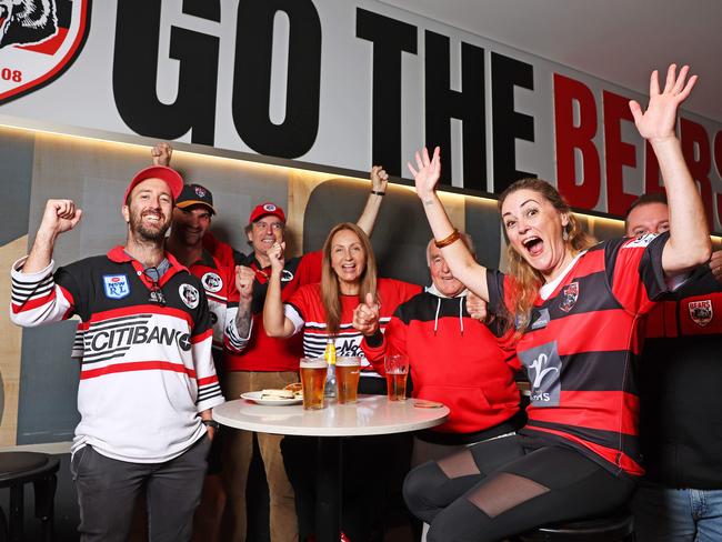 Bears fans celebrating the announcement of the Perth Bears being the newest NRL team. Picture: Tim Hunter.