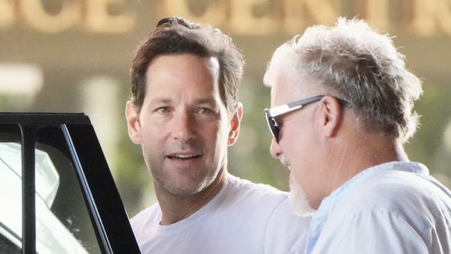 FOR THE COURIER MAIL ONLY - FEE APPLIES AU_3126460 - *PREMIUM-EXCLUSIVE* Gold Coast, AUSTRALIA  - Actor Paul Rudd onset of new movie Anaconda being filmed on the Gold Coast, Australia. Paul was doing scenes in a boat. Pictured: Paul Rudd BACKGRID Australia 16 JANUARY 2025  Phone: + 61 419 847 429 Email:  sarah@backgrid.com.au