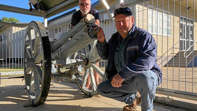 PRESERVING HISTORY: Roma RSL sub-branch president George Mehay and Laurie Sheahan, who will restore the club cannon. Picture: Jorja McDonnell