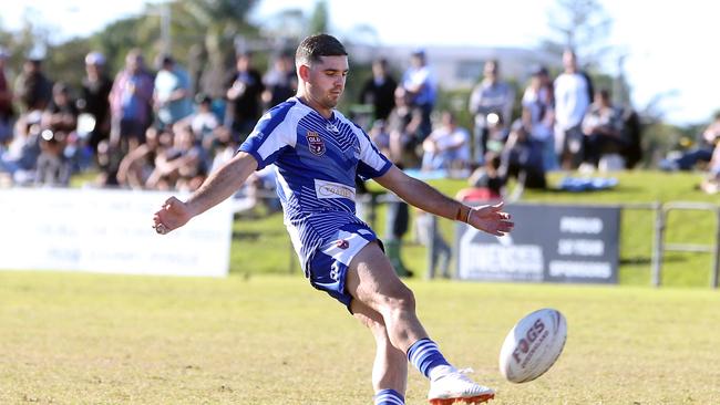 Tugun Seahawks (blue) vs. Southport Tigers at Tugun. Reserve Grade. Blake Ghosn. 6 June 2021 Tugun Picture by Richard Gosling