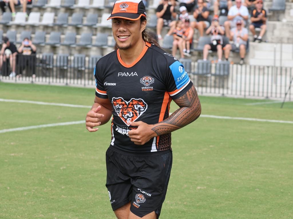 Wests Tigers members only training session