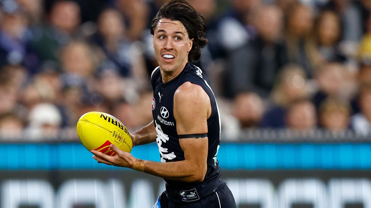 Oliver Hollands racks up the kilometres. Picture: Michael Willson/AFL Photos via Getty Images