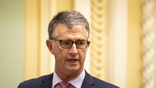 Opposition LNP leader Tim Mander speaks during Question Time at Parliament House in Brisbane. (AAP Image/Glenn Hunt)