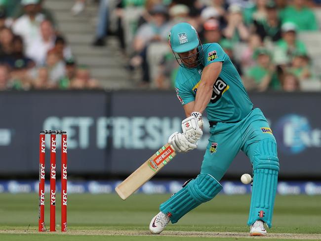 MELBOURNE, AUSTRALIA - JANUARY 25: Chris Lynn of the Heat in action during the Big Bash League match between the Melbourne Stars and the Brisbane Heat at the Melbourne Cricket Ground on January 25, 2020 in Melbourne, Australia. (Photo by Jonathan DiMaggio/Getty Images)