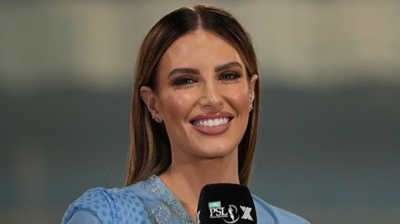 ‘Bags packed ready to go’: Aussie TV presenter holed up in Islamabad