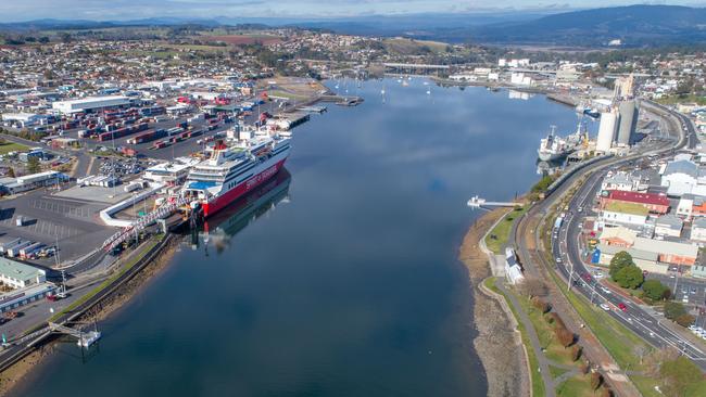 Extending berthing facilities at Devonport. Picture: TasPorts