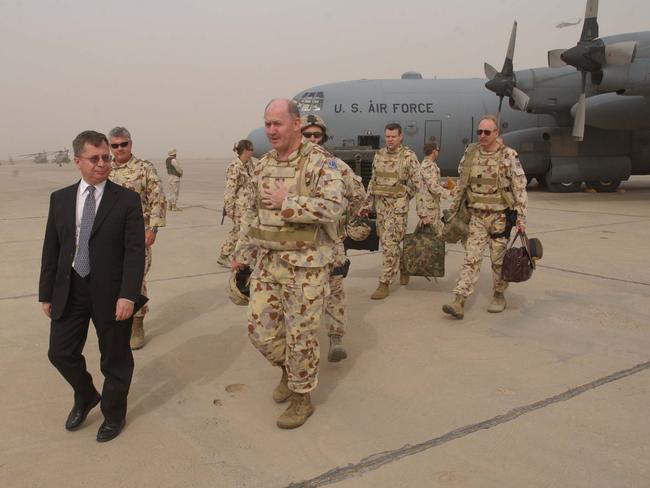 Ex-Chief Of Defence, General Peter Cosgrove pictured arriving in Baghdad meeting former Head of Mission Australian Representative Office Mr Neil Mules, now Australia’s ambassador to The Netherlands.