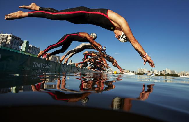 Swimmers start the race in the Men's 10km Marathon Swimming on day thirteen of the Tokyo 2020 Olympic Games at Odaiba Marine Park. Picture: Adam Pretty/Getty Images