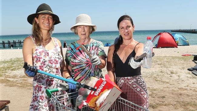 Rye Seaside Scavenge committee Sacha Guggenheimer, Mechelle Cheers and Josie Jones.The Peninsula's Last Straw — call to campaign for yes vote