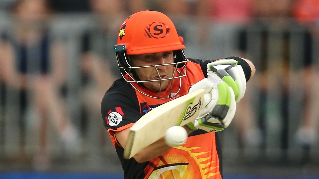 Hussey ways happy to pay up for Josh Inglis after his breakout tournament in BBL09.