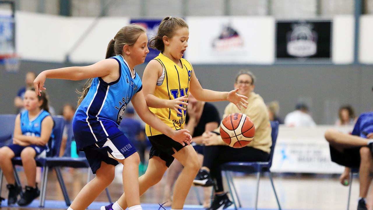 Geelong Wildcats v Lara Giants. Under 10s junior basketball at Geelong Arena courts on Saturday morning. Picture: Alan Barber