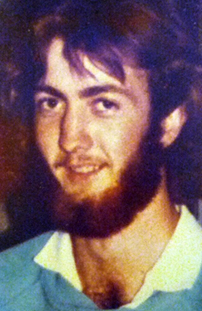 Anthony (Tony) Jones disappeared in November 1982. Tony, from Perth, was on a six month backpacking holiday around Australia and was last seen near Townsville.